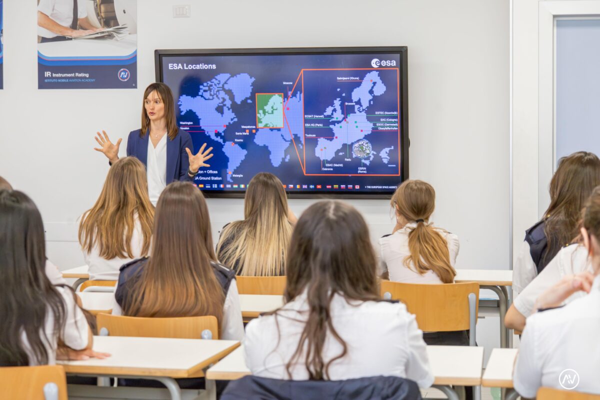 ESA all'Istituto Nobile